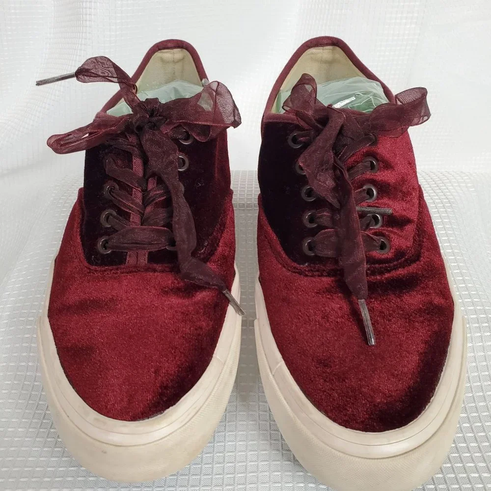 J.Crew SeaVees Womens Sz 8.5 Sneakers Legend Burgundy Velvet Sheer Ribbon Laces - Picture 3 of 9